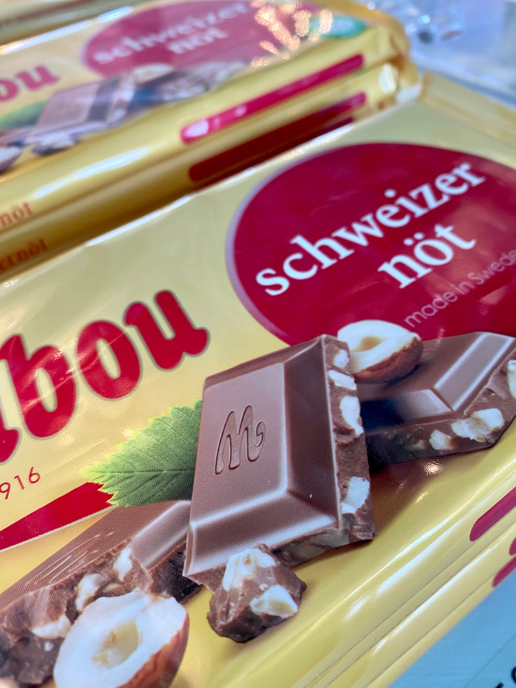 Chocolate schweizer nut marabou